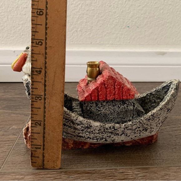 Decorative Noah's Ark Candle Holder - Picture 4 of 10